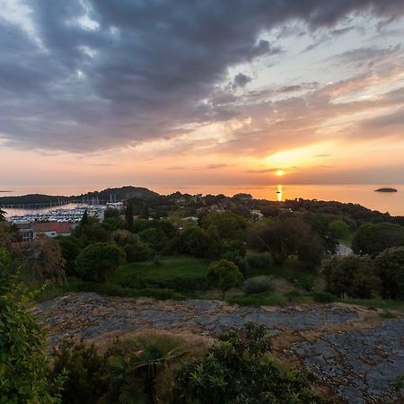 Guesthouse Galeb Orsera Esterno foto