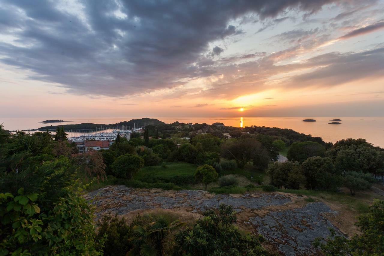 Guesthouse Galeb Orsera Esterno foto